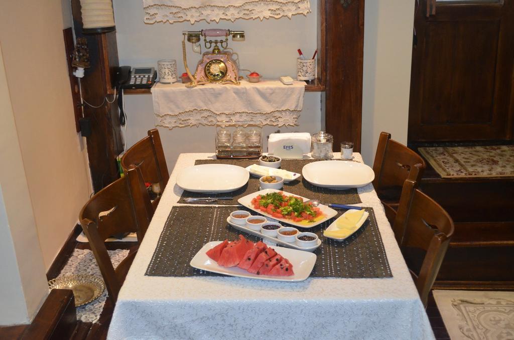 Papazin Konagi Hotel Ayvalı Buitenkant foto