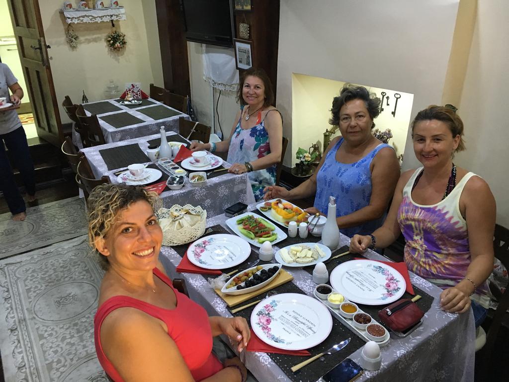 Papazin Konagi Hotel Ayvalı Buitenkant foto
