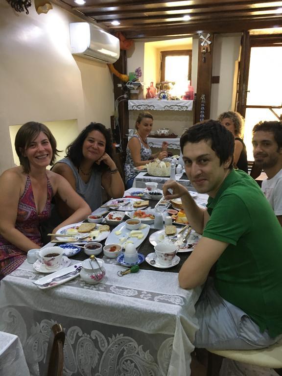 Papazin Konagi Hotel Ayvalı Buitenkant foto
